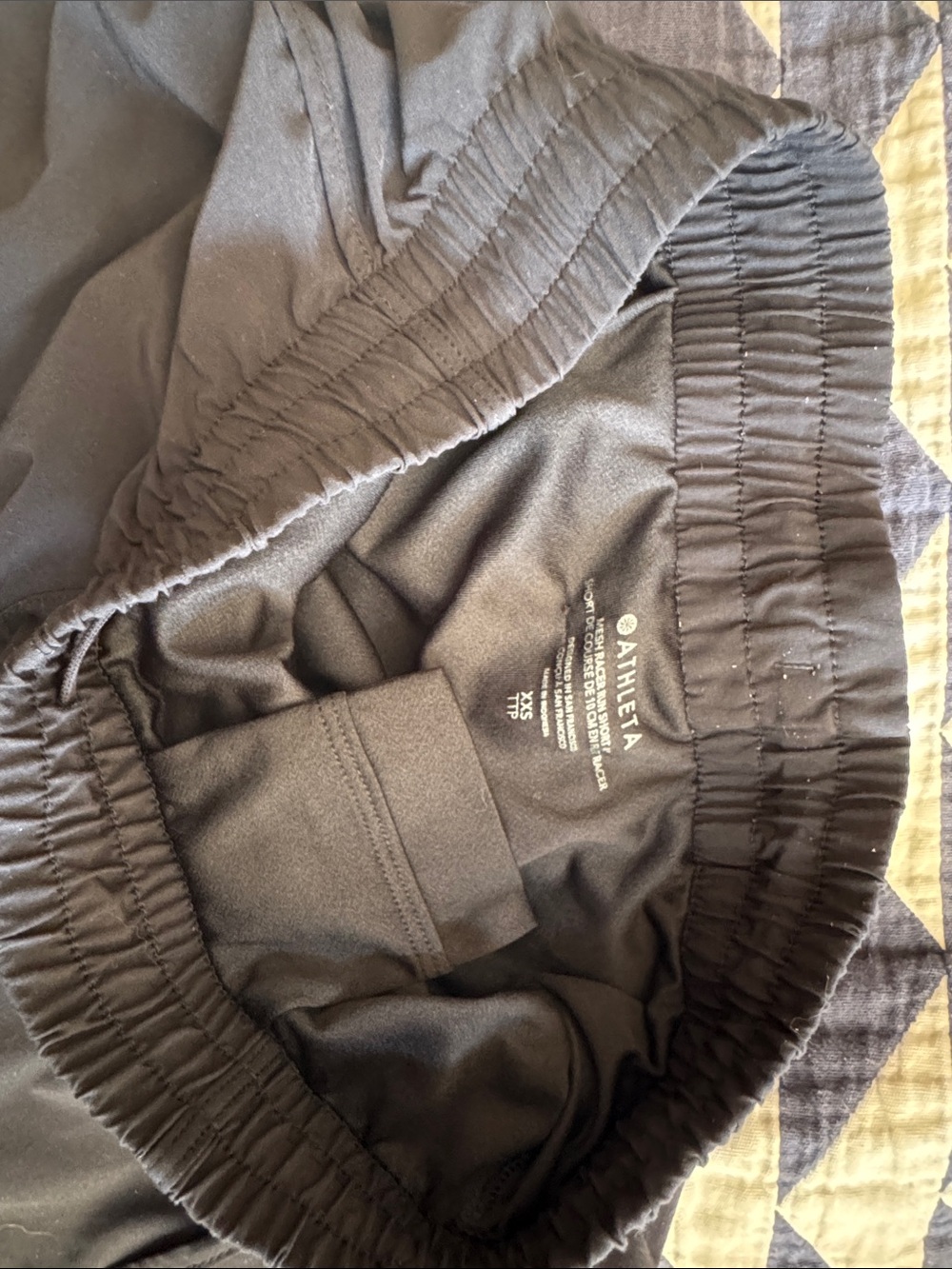 Athleta Mesh Racer Run Short 4” - Picture 4 of 5